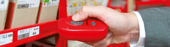 Scanner for protective equipment Scanner for protective equipment